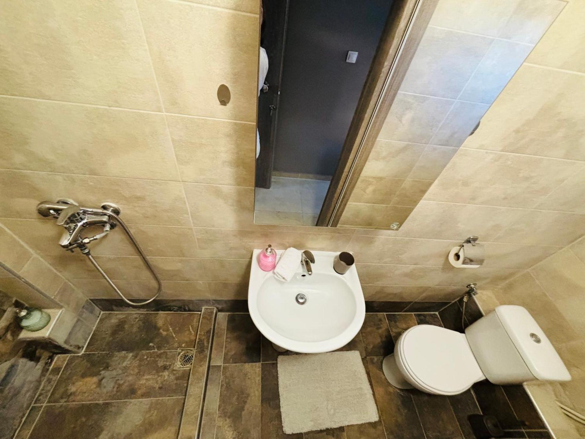 City View Apartments 3 세레스 외부 사진